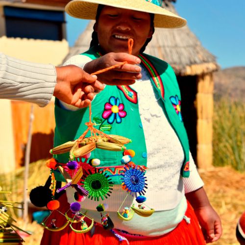 Tour Lago Titicaca Uros y Taquile 1 día