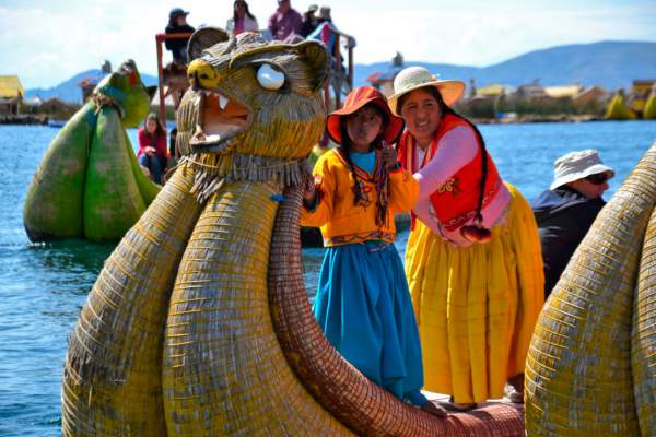 Tour Lago Titicaca Full Day (Uros y Taquile) - Lancha Veloz / Rápida